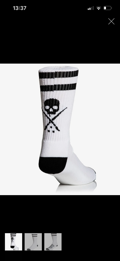 Chaussettes blanches et noir